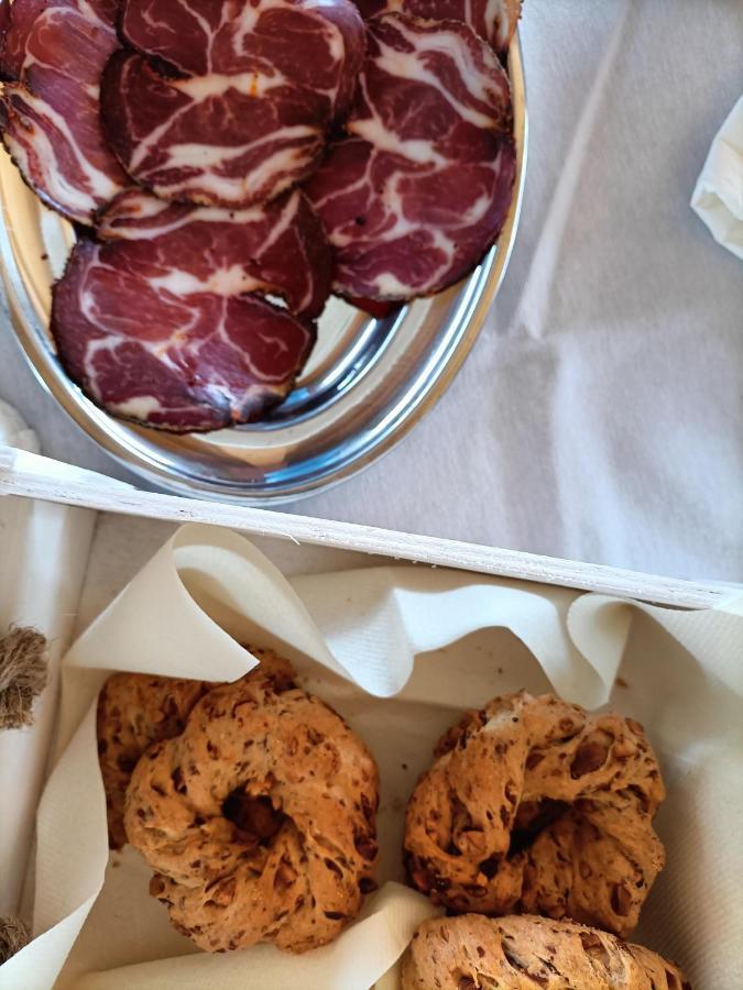 La Ricarda Dimora Di Campagna Bed & Breakfast Paestum Exterior photo